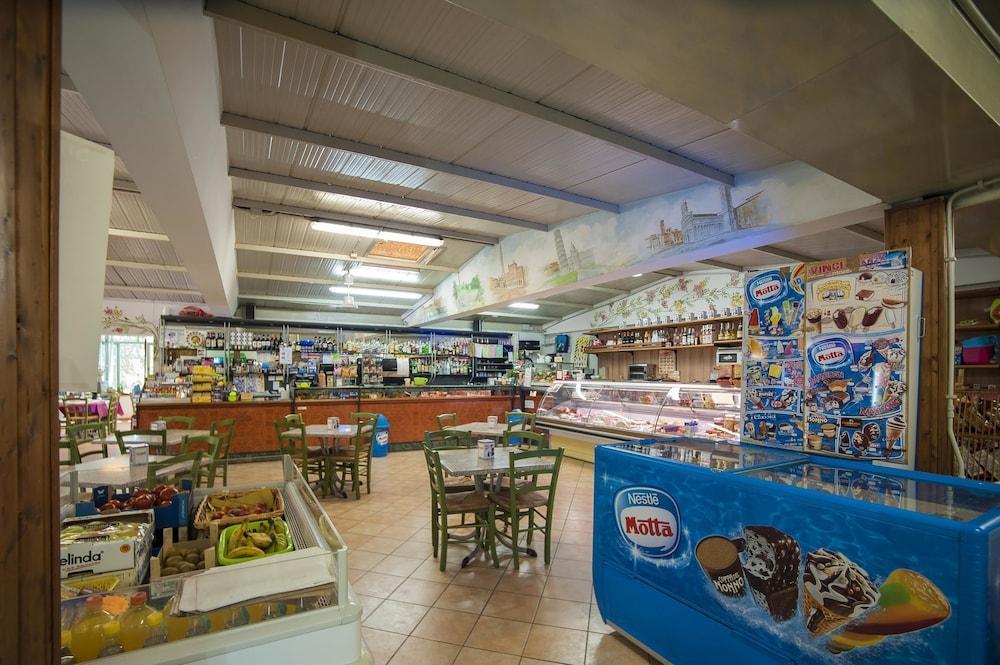 Hu Firenze Certosa Camping In Town Impruneta Exterior photo